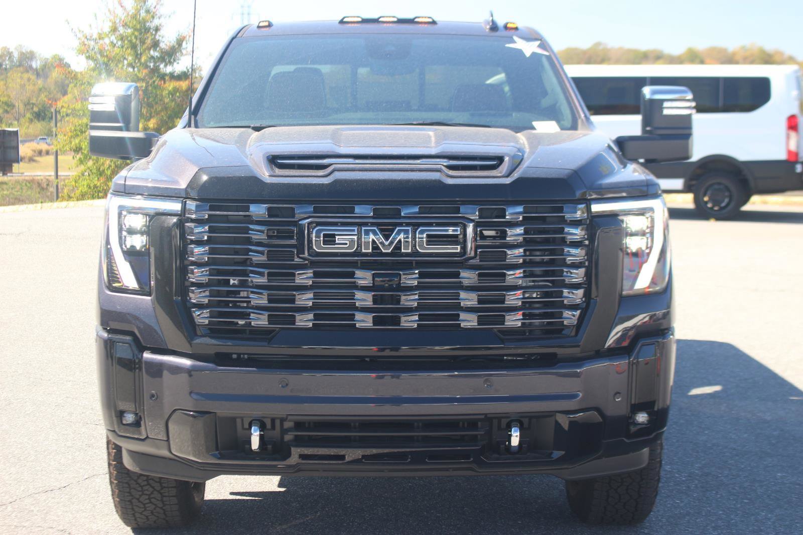 New 2025 GMC Sierra 3500 Denali Ultimate video 2