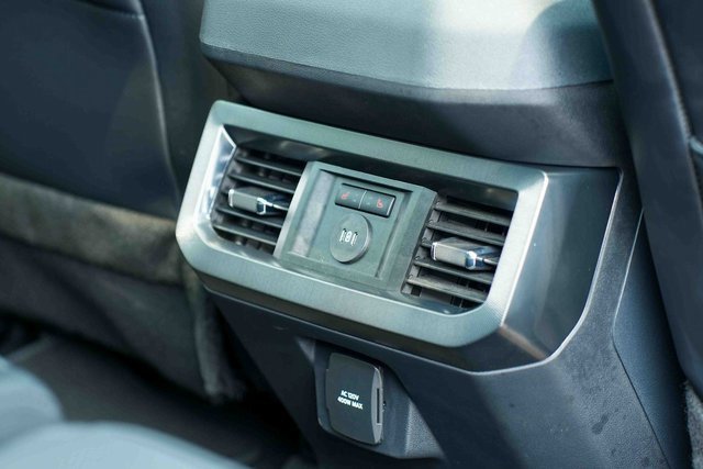 Used 2025 Ford F450 Platinum image 23