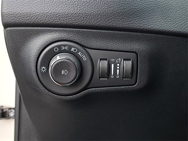 Used 2021 Jeep Compass 80th Special Edition image 22