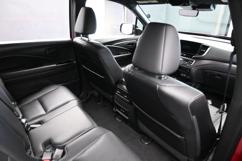 Used 2025 Honda Passport EX-L image 48