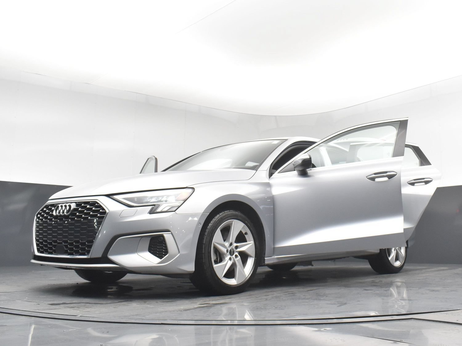 Used 2024 Audi A3 2.0T Premium FWD image 33