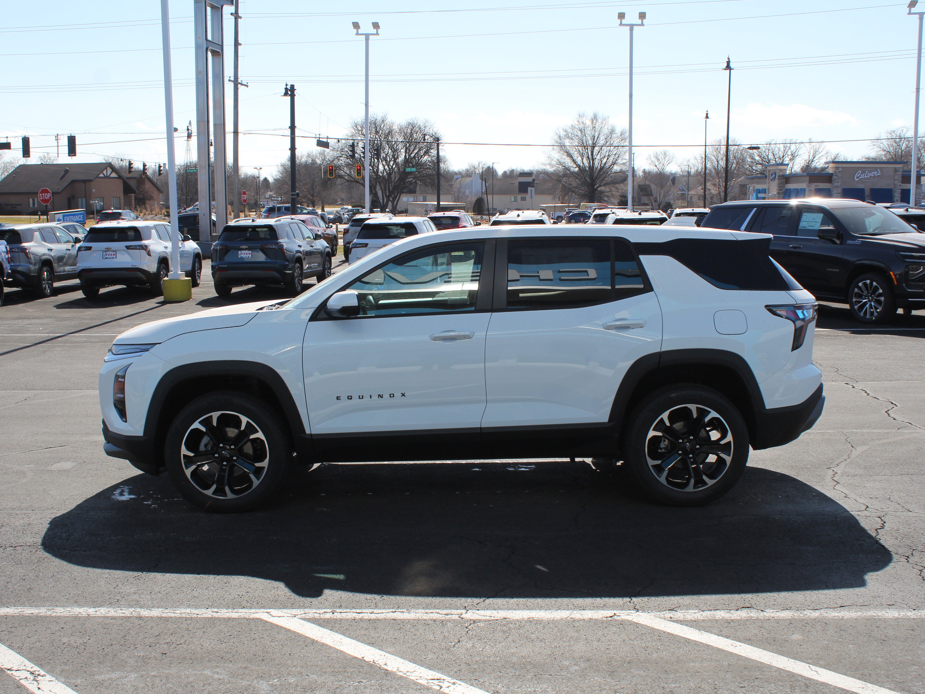 New 2026 Chevrolet Equinox LT w/ Safety and Technology Package image 6