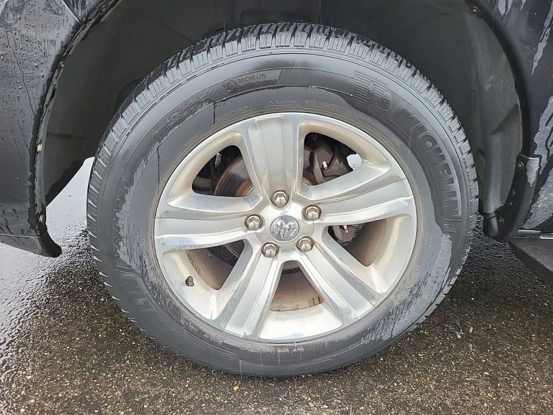 Used 2014 RAM 1500 Sport w/ Sport Premium Group image 15