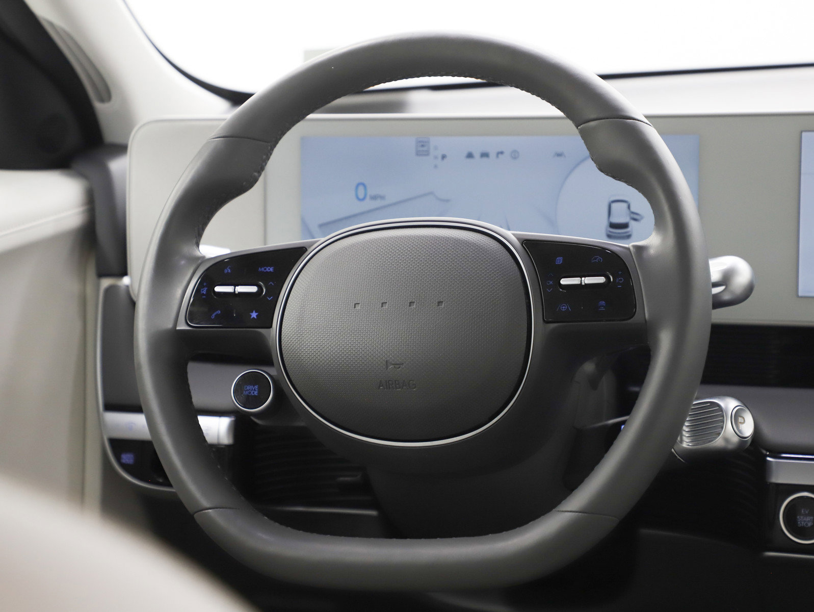 Used 2023 Hyundai Ioniq 5 SEL image 14