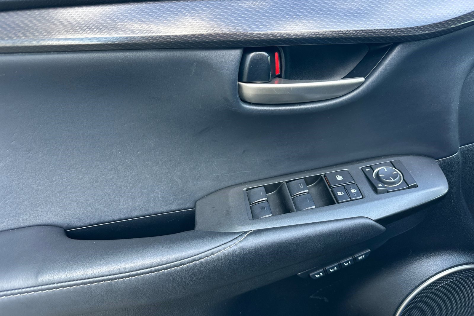 Used 2017 Lexus NX 200t AWD w/ Premium Package image 12