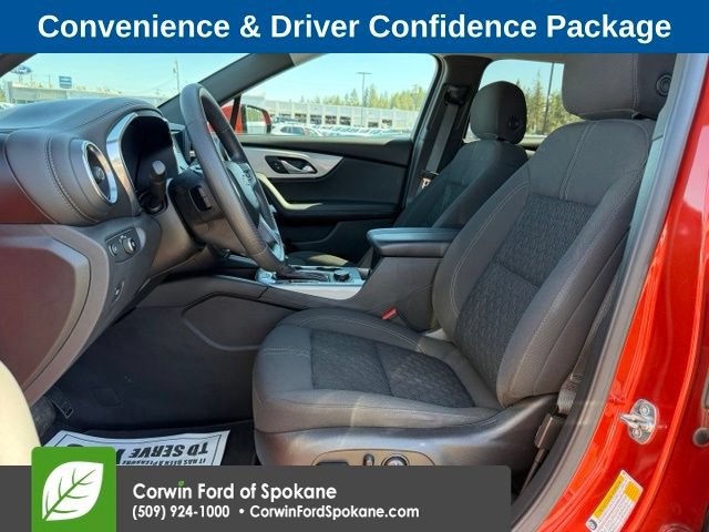 Used 2021 Chevrolet Blazer LT AWD/4WD image 2
