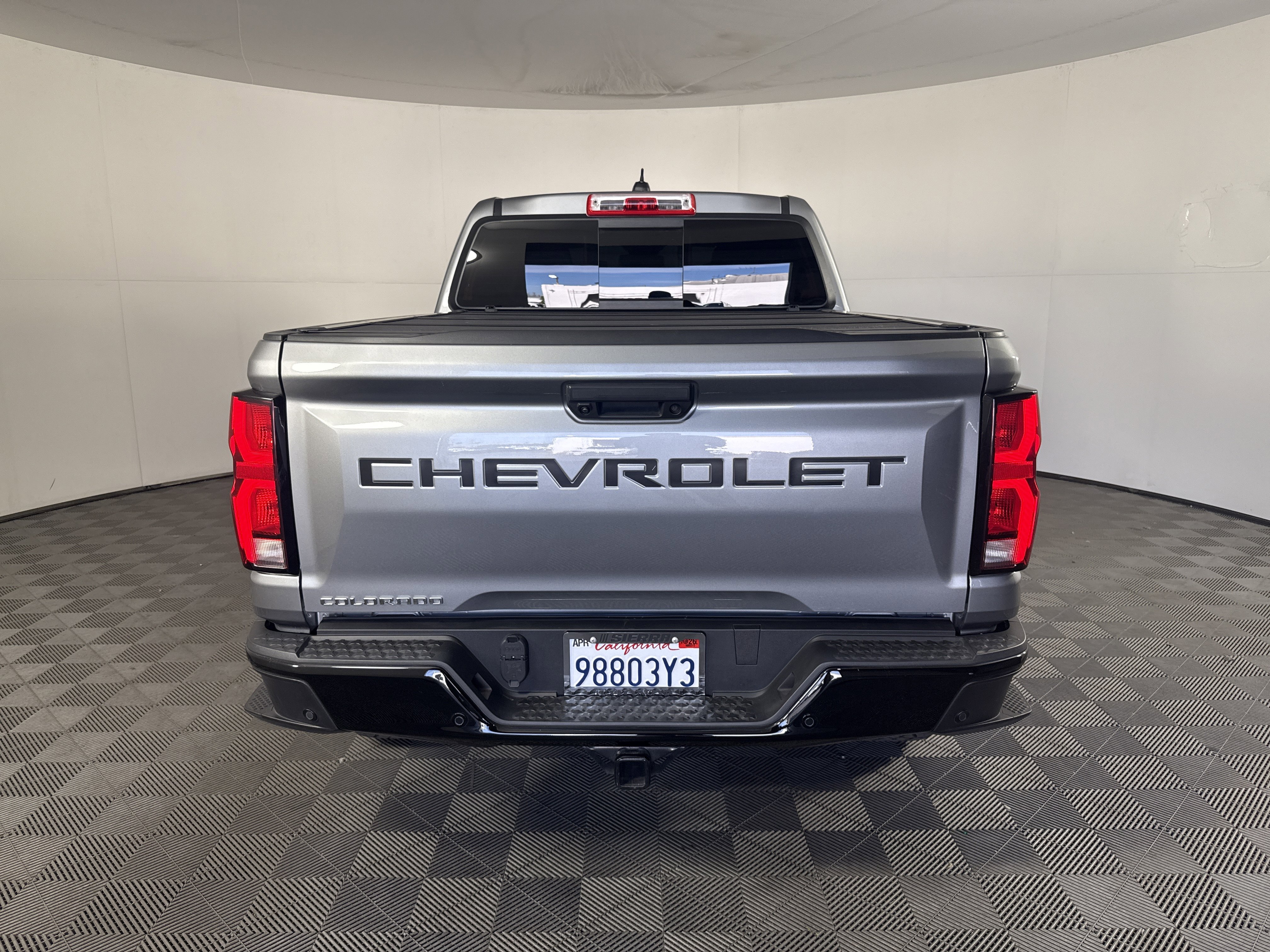 Used 2024 Chevrolet Colorado Z71 w/ Z71 Convenience Package 2 image 6