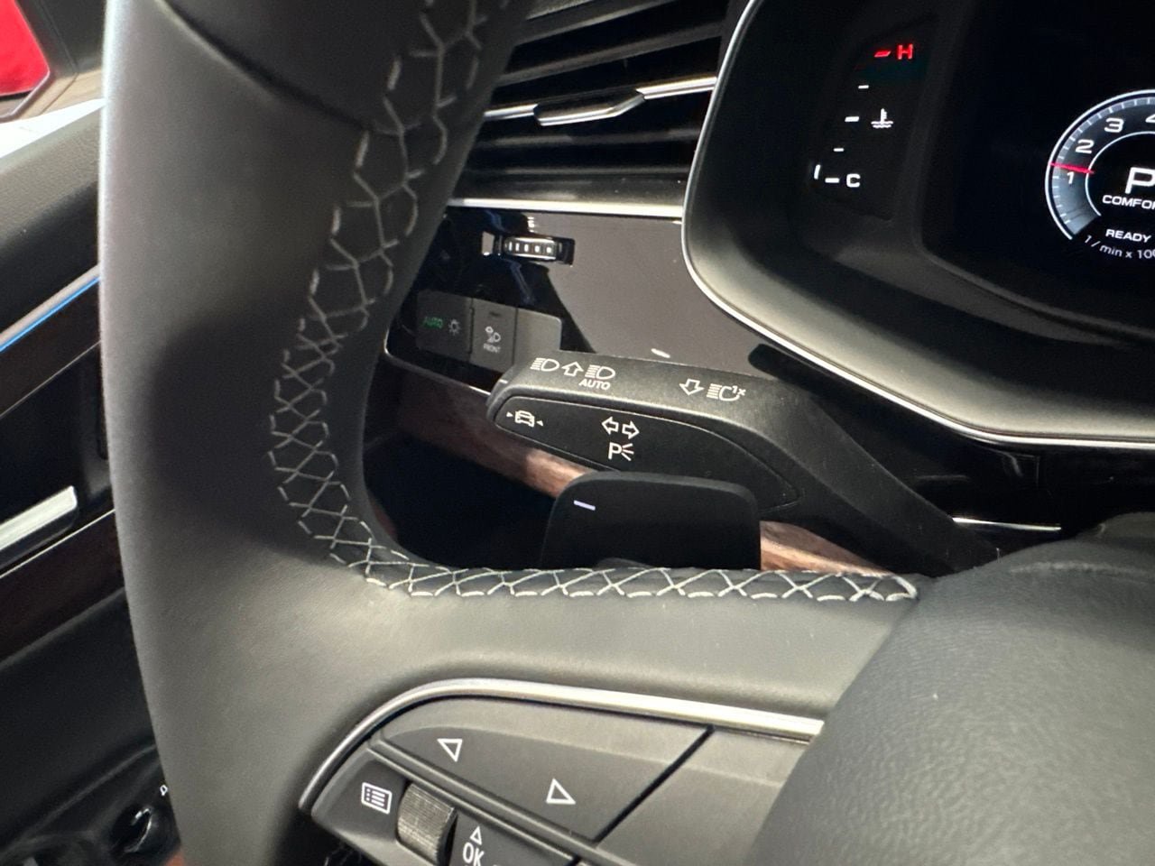 New 2026 Audi Q7 2.0T Premium Plus AWD/4WD image 24