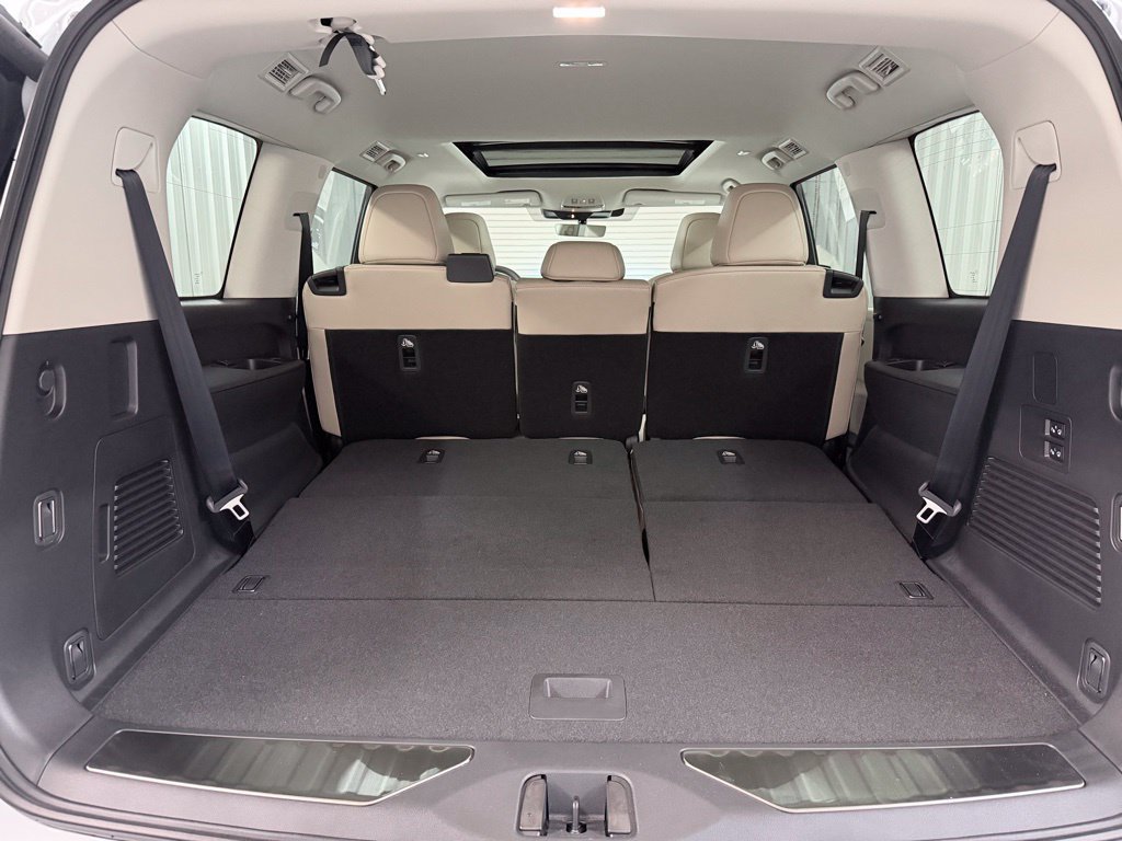 Certified 2026 INFINITI QX80 Pure RWD image 36