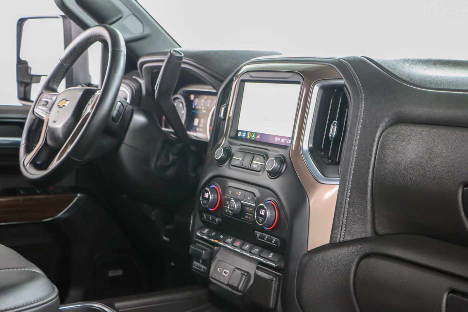 Used 2023 Chevrolet Silverado 2500 High Country image 30