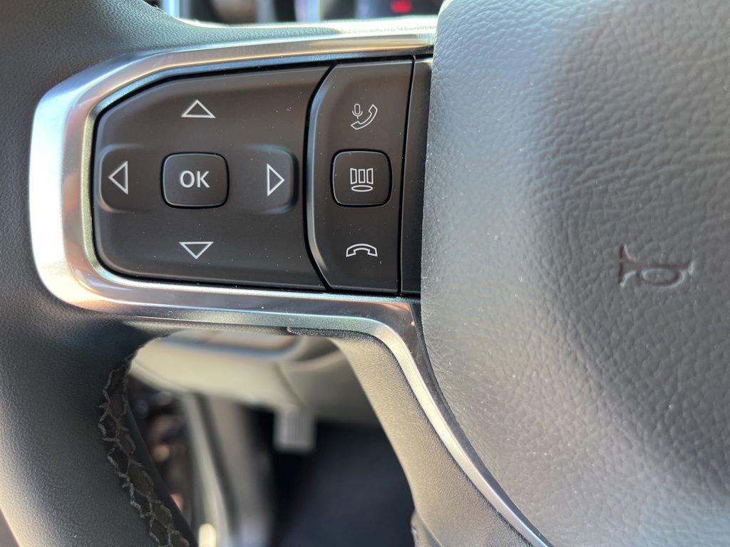 New 2025 RAM 2500 Laramie w/ Sport Appearance Package AWD/4WD image 13