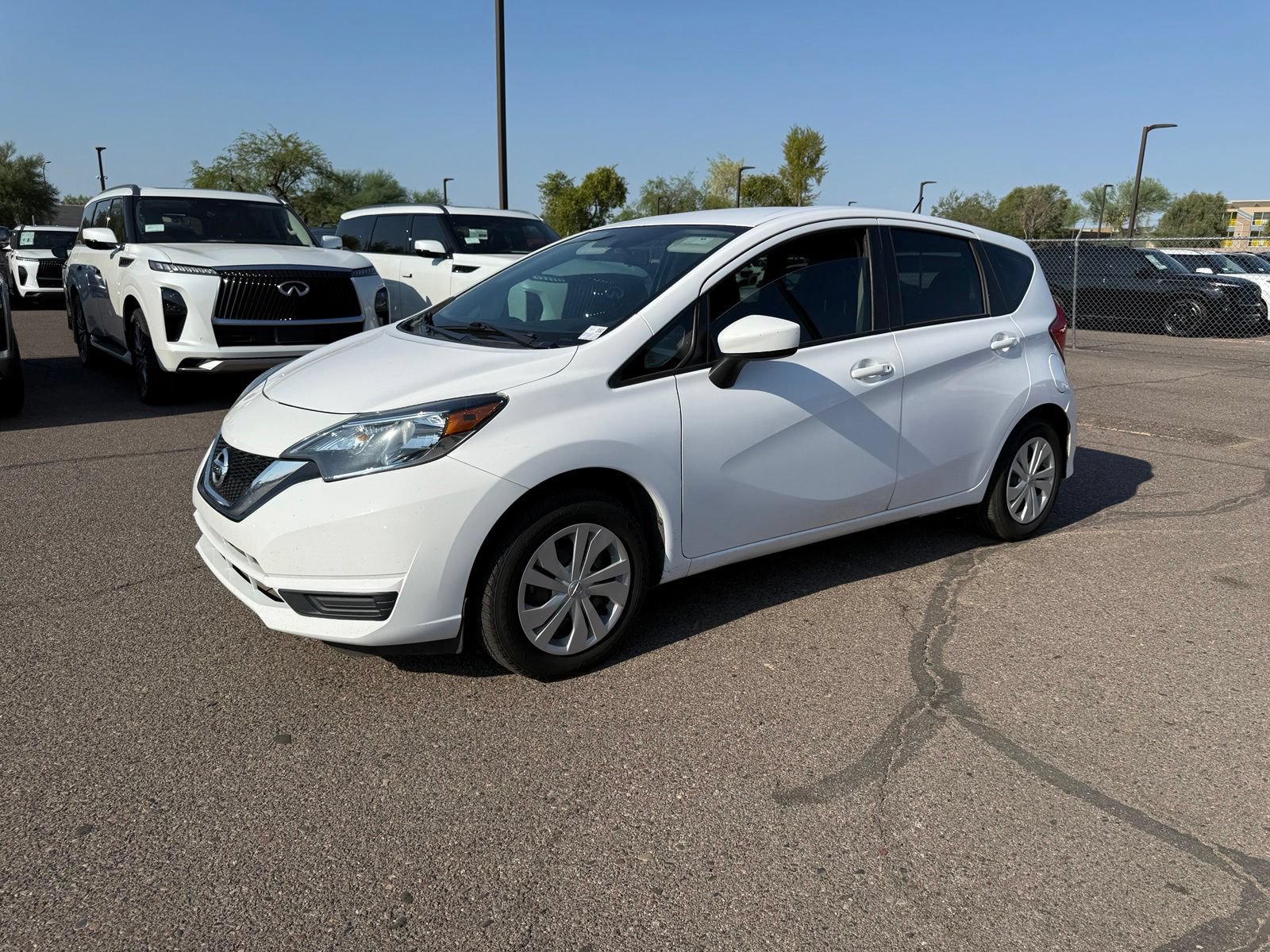 Used 2018 Nissan Versa Note S FWD image 1