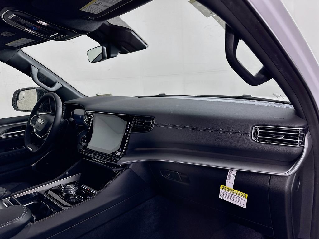 New 2026 Jeep Grand Wagoneer Limited w/ Convenience Group I image 37