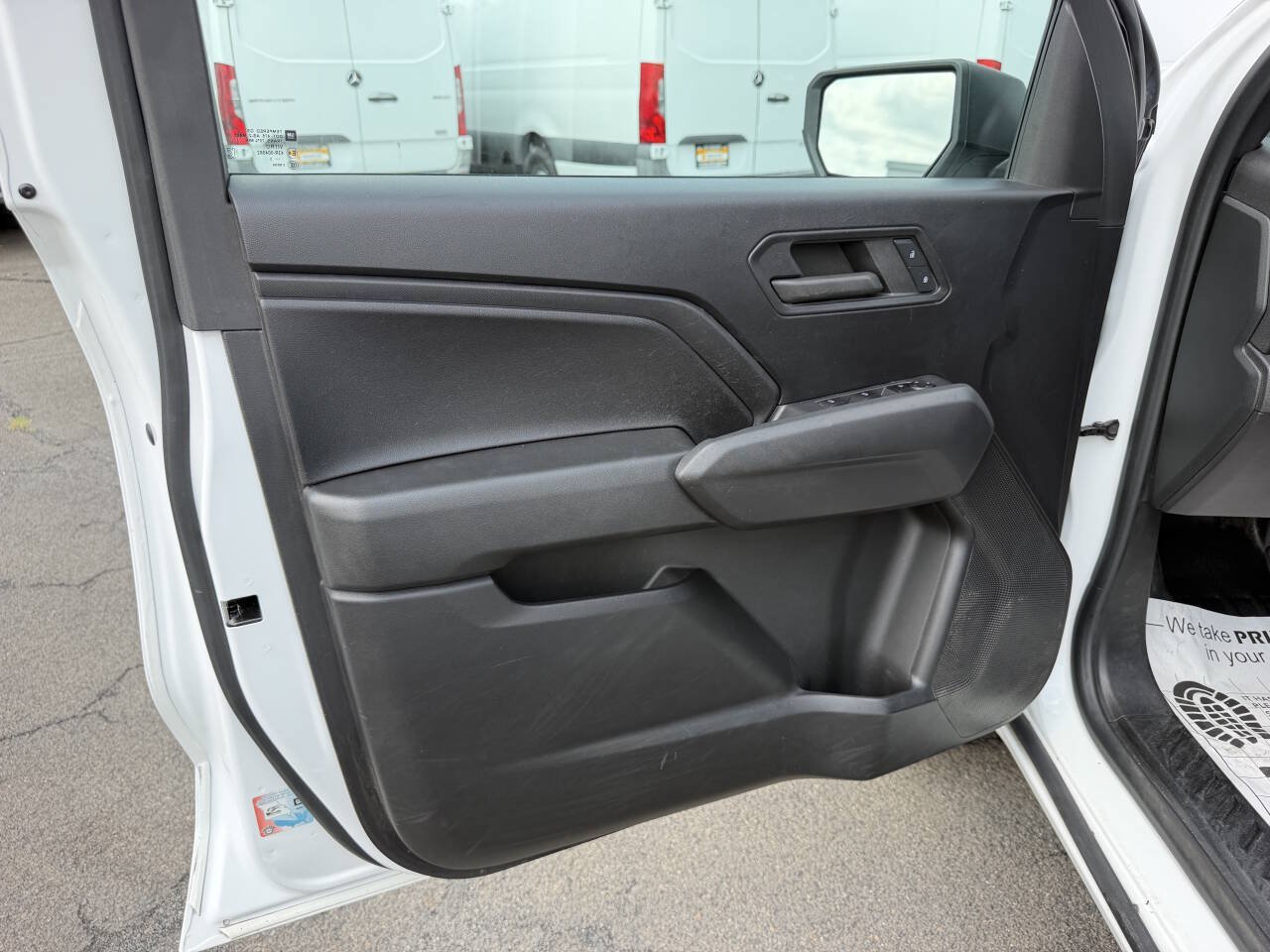 Used 2023 Chevrolet Colorado W/T RWD image 12