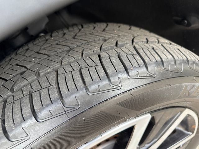 Used 2021 Honda Pilot Touring image 27