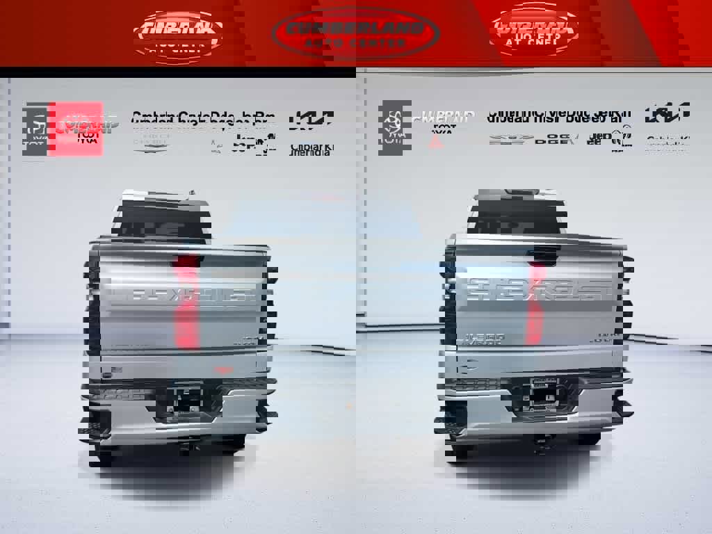 Used 2022 Chevrolet Silverado 1500 Custom image 7