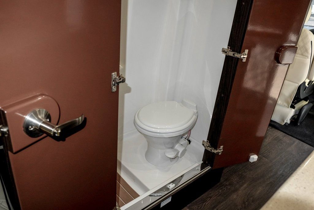 New 2024 Mercedes-Benz Sprinter 3500 image 42