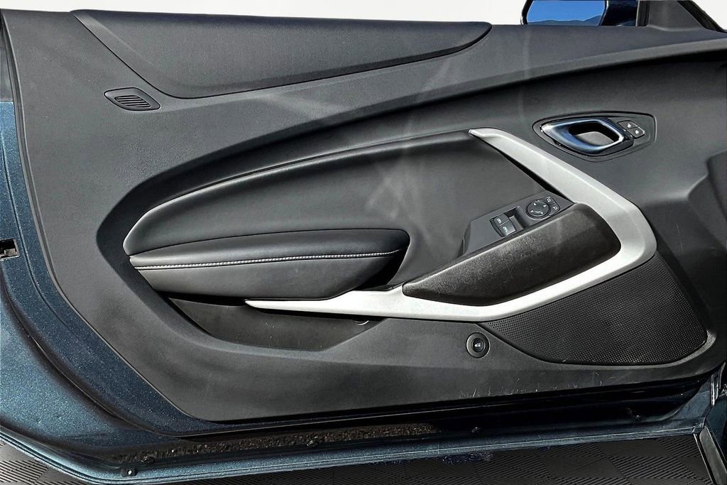 Used 2021 Chevrolet Camaro LS image 18