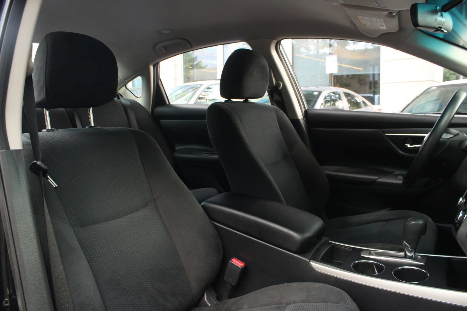 Used 2015 Nissan Altima 2.5 S w/ Power Driver Seat Package FWD image 29