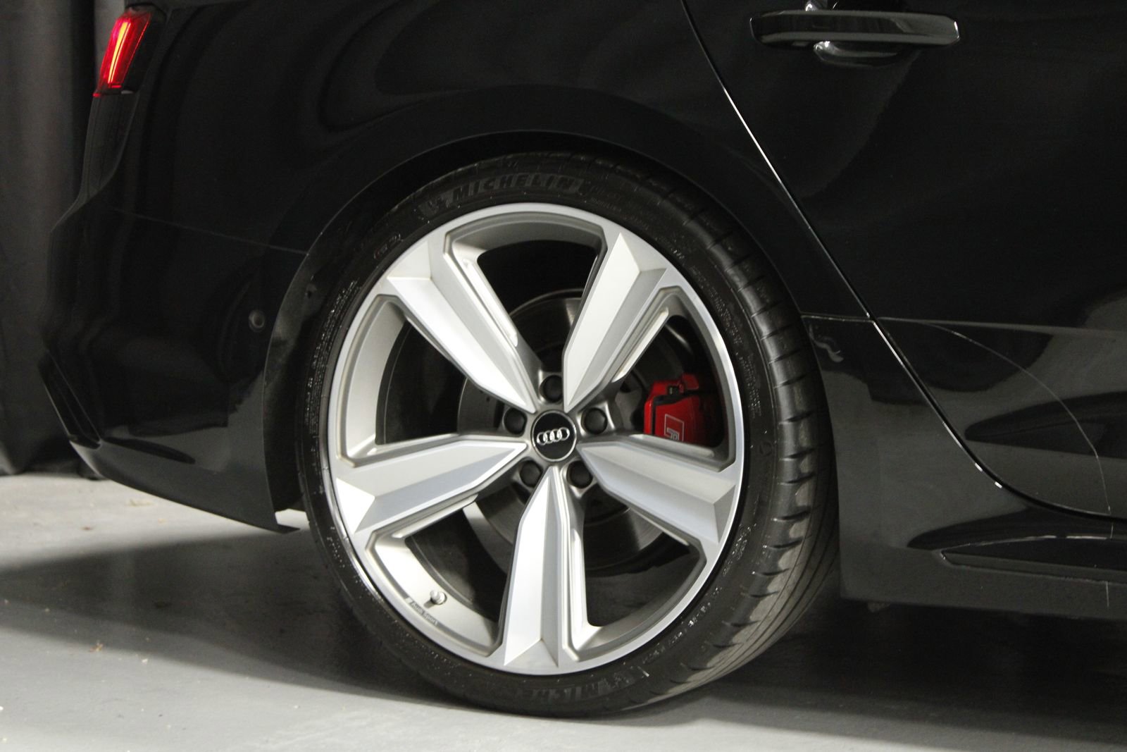 Used 2019 Audi RS 5 Sportback w/ RS Driver Assistance Package AWD/4WD image 7