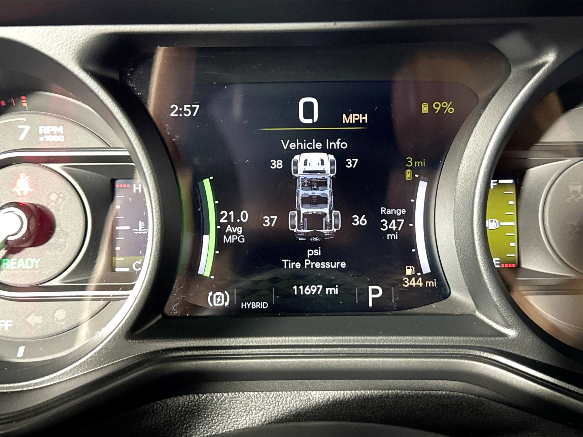 Used 2024 Jeep Wrangler Sahara image 36