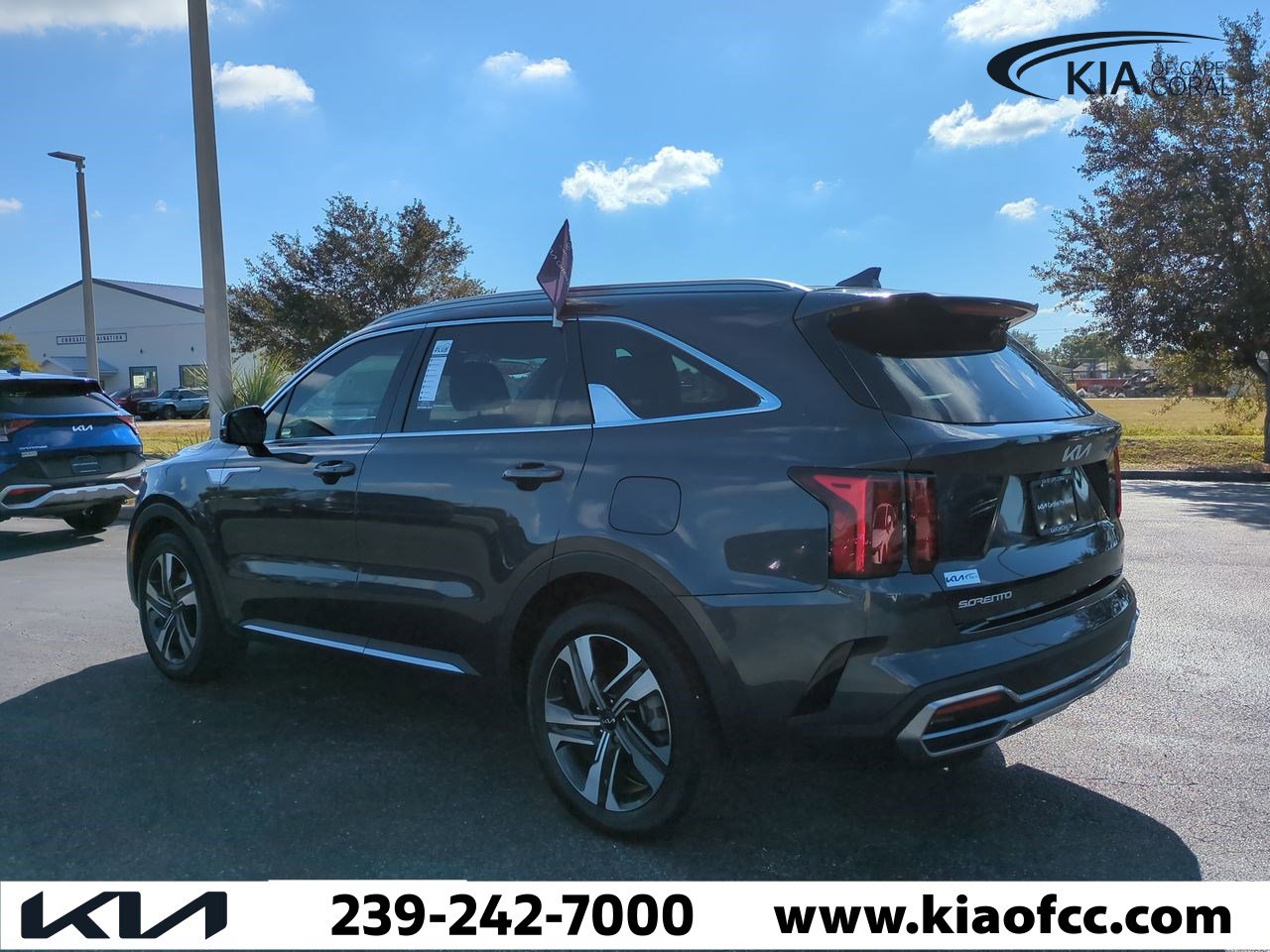 Certified 2023 Kia Sorento EX image 7