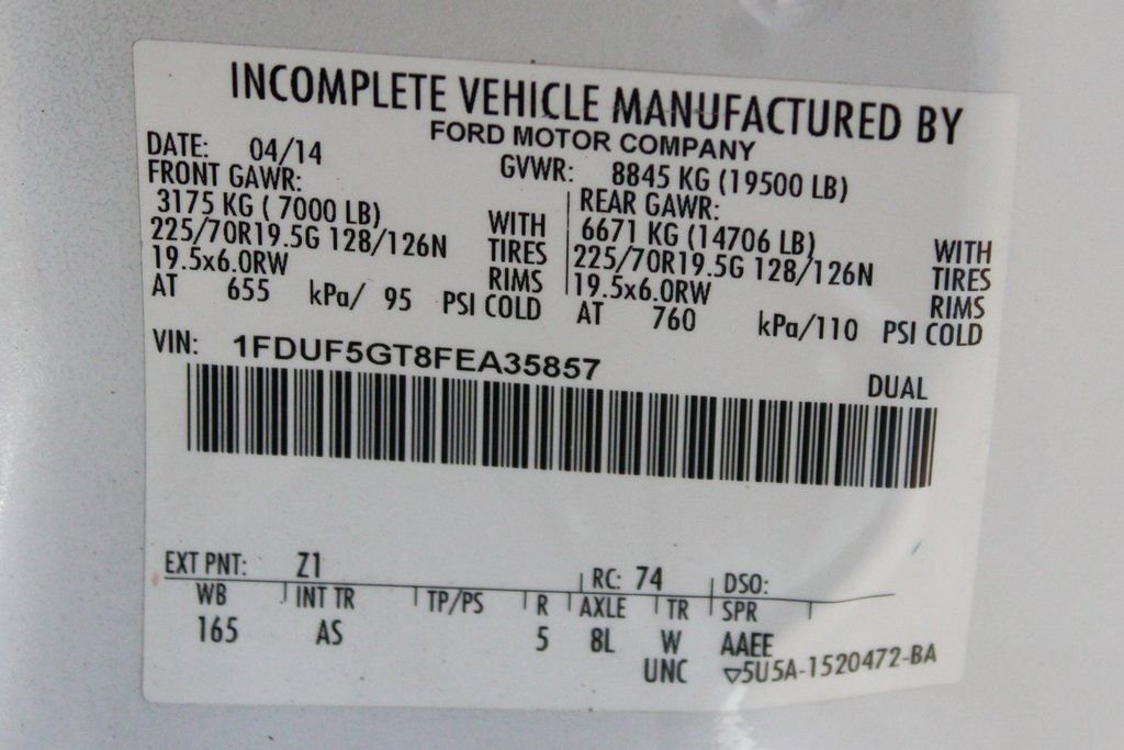 Used 2015 Ford F550 2WD Regular Cab Super Duty image 44