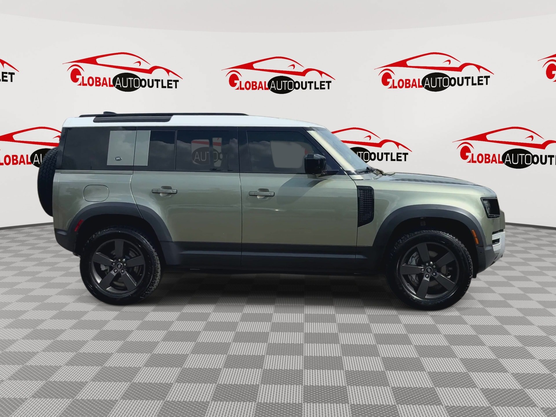 Used 2020 Land Rover Defender 110 SE AWD/4WD image 9