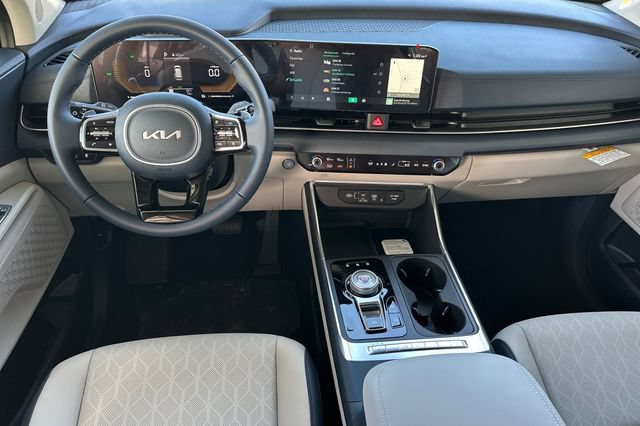 New 2026 Kia Carnival EX FWD image 16