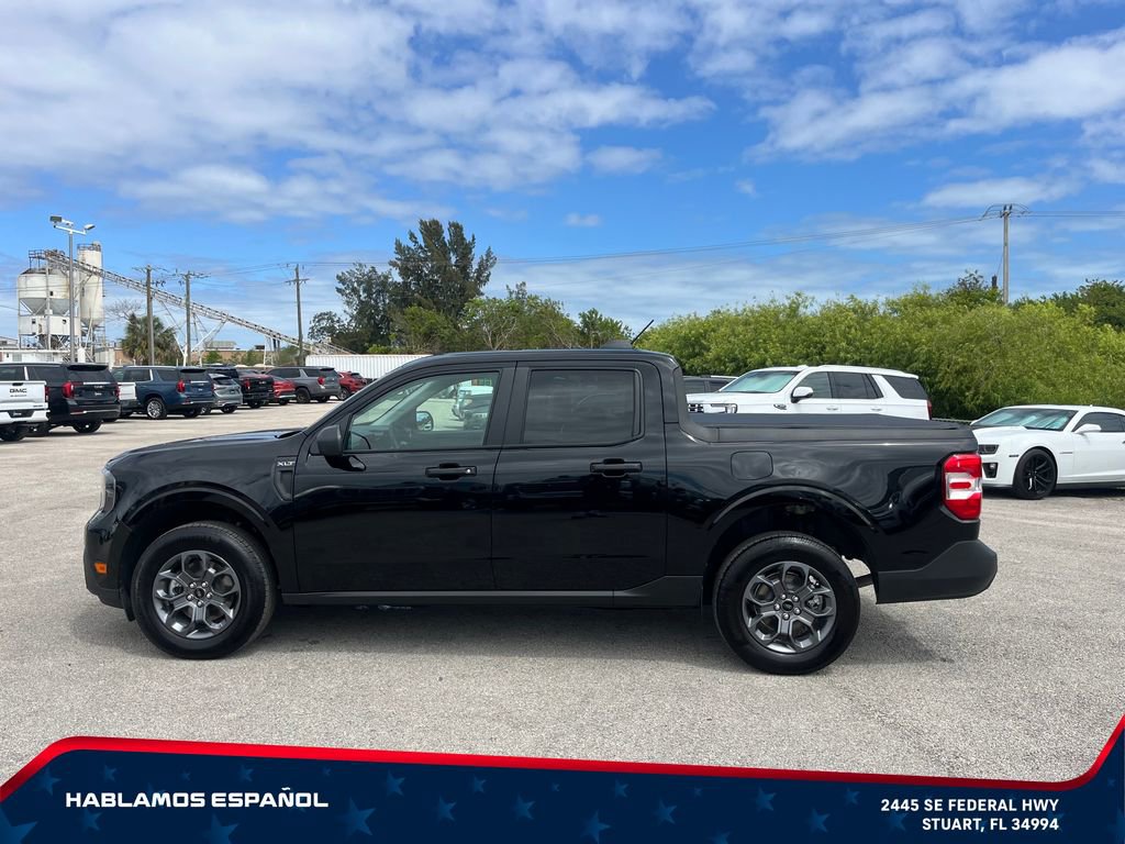 Used 2025 Ford Maverick XLT w/ Equipment Group 302A AWD/4WD image 4