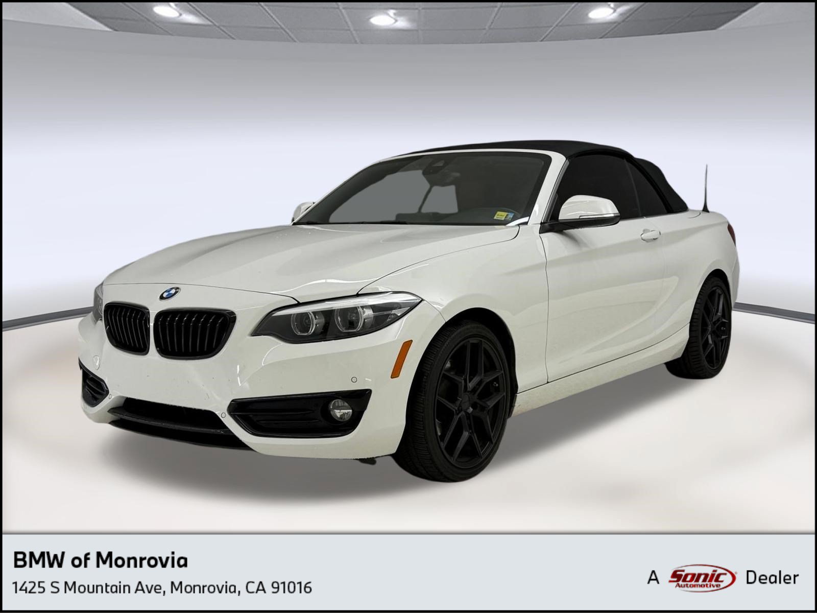 Used 2020 BMW 230i Convertible w/ Premium Package RWD image 1