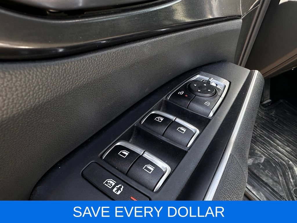 Used 2025 Kia Sorento S w/ Panoramic Sunroof Package FWD image 7