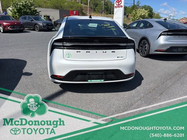 New 2026 Toyota Prius Plug-In Hybrid FWD image 7