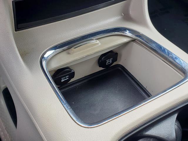 Used 2018 Dodge Grand Caravan SXT FWD image 17