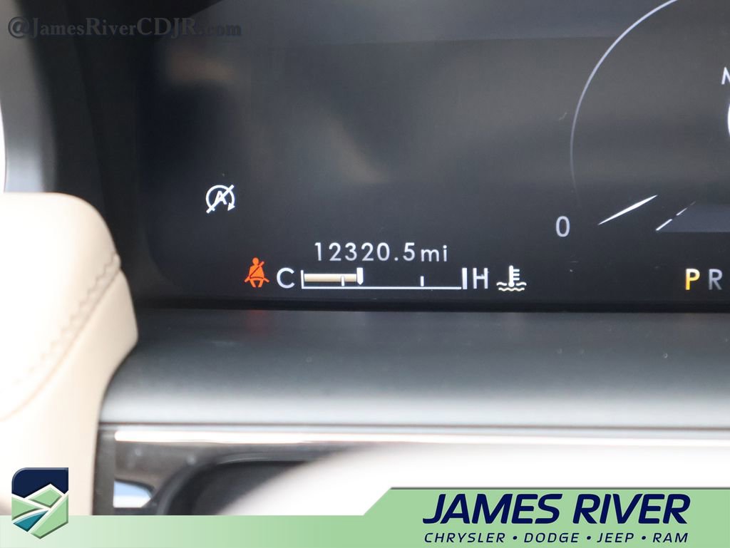 Used 2023 Lincoln Nautilus FWD image 30