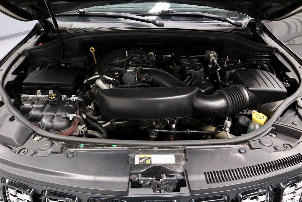 Used 2020 Jeep Grand Cherokee Altitude image 18