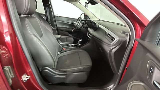 Used 2024 Buick Encore GX Preferred FWD image 31