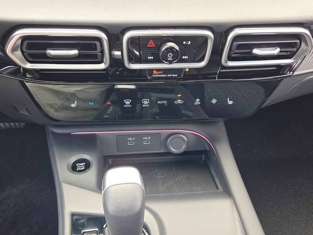 New 2026 Nissan Sentra SV w/ SV Convenience Package FWD image 19