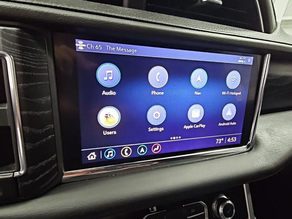 Used 2021 GMC Yukon XL Denali w/ Denali Premium Package image 13