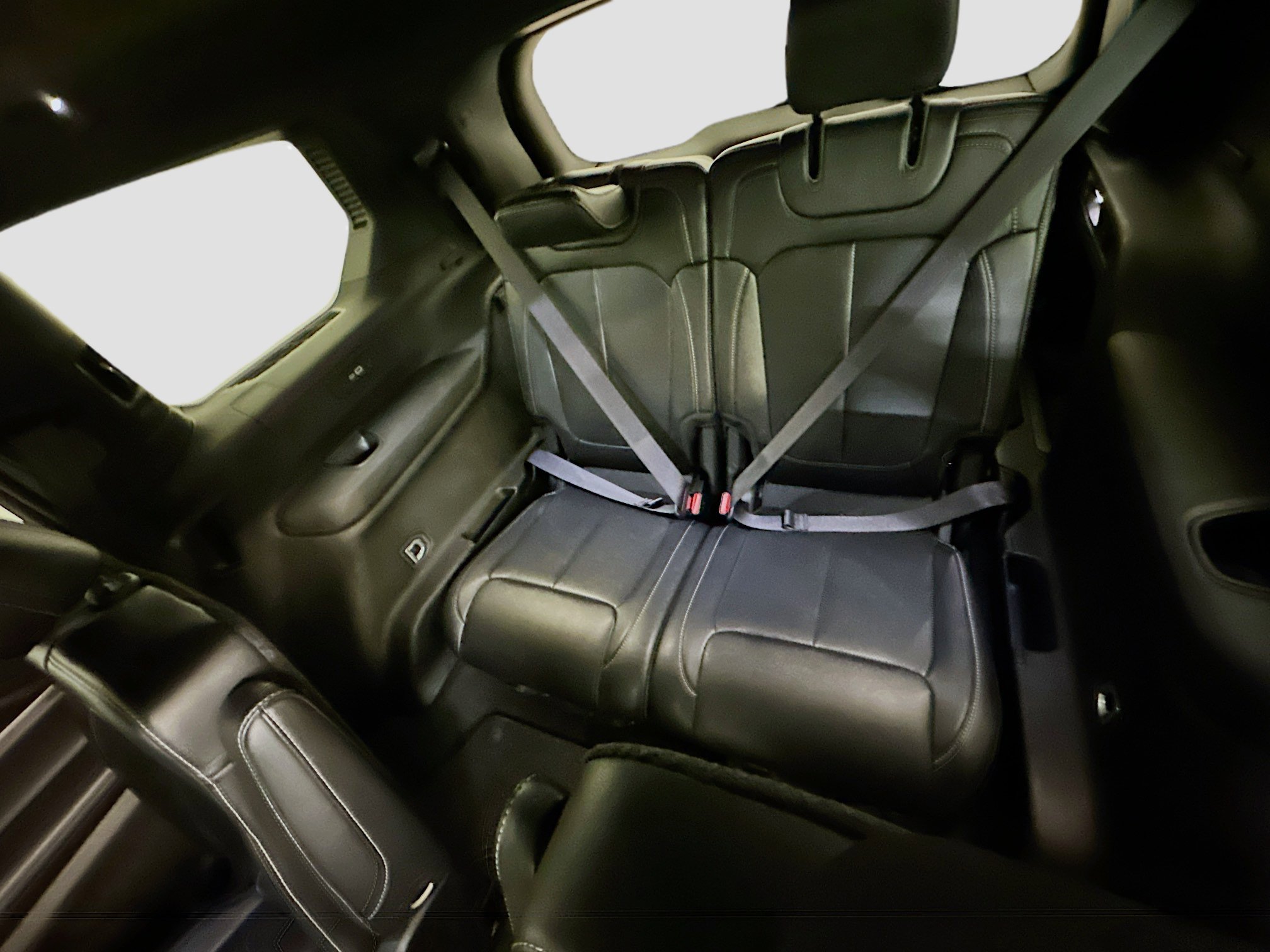 Used 2024 Jeep Grand Cherokee L Limited w/ Luxury Tech Group II image 31