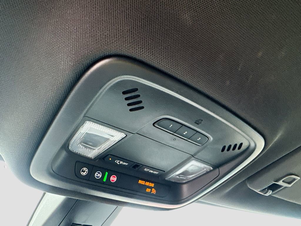 Used 2023 Chevrolet Traverse Premier w/ LPO, Floor Liner Package FWD image 20