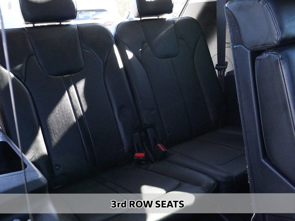 Used 2022 Kia Sorento S w/ Panoramic Sunroof Package image 10