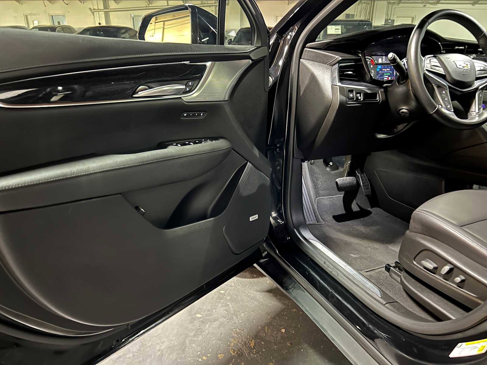 Used 2023 Cadillac XT5 Premium Luxury AWD/4WD image 22