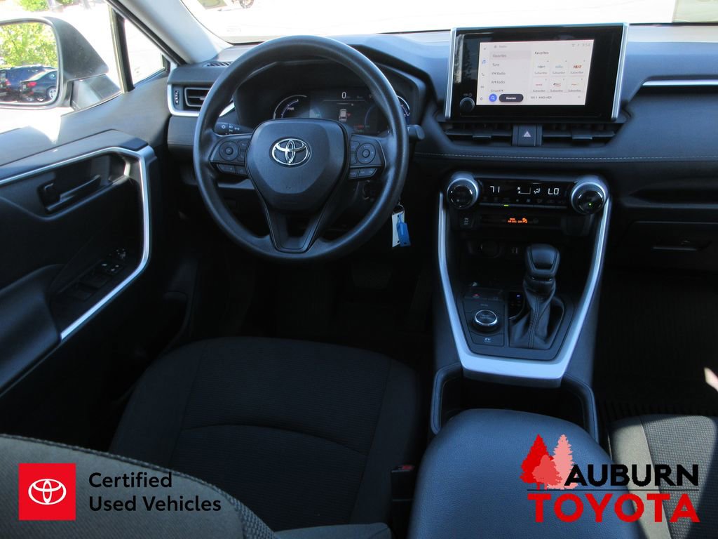 Certified 2024 Toyota RAV4 LE AWD/4WD image 28
