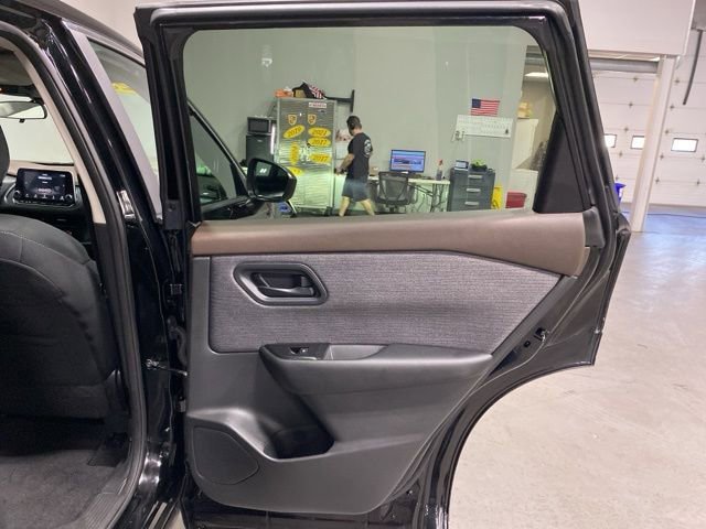 Certified 2023 Nissan Rogue S AWD/4WD image 26