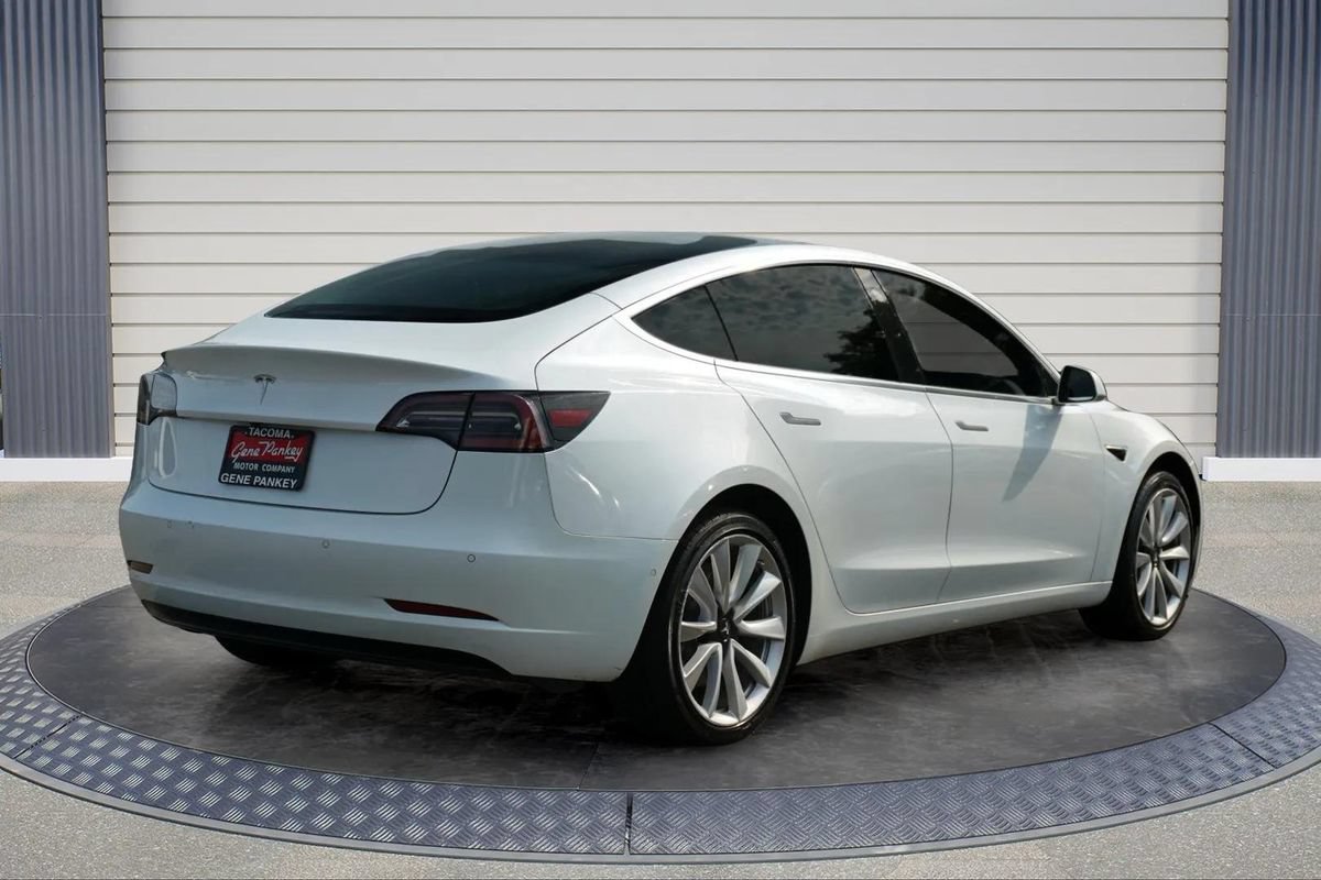Used 2019 Tesla Model 3 Standard Range RWD image 7