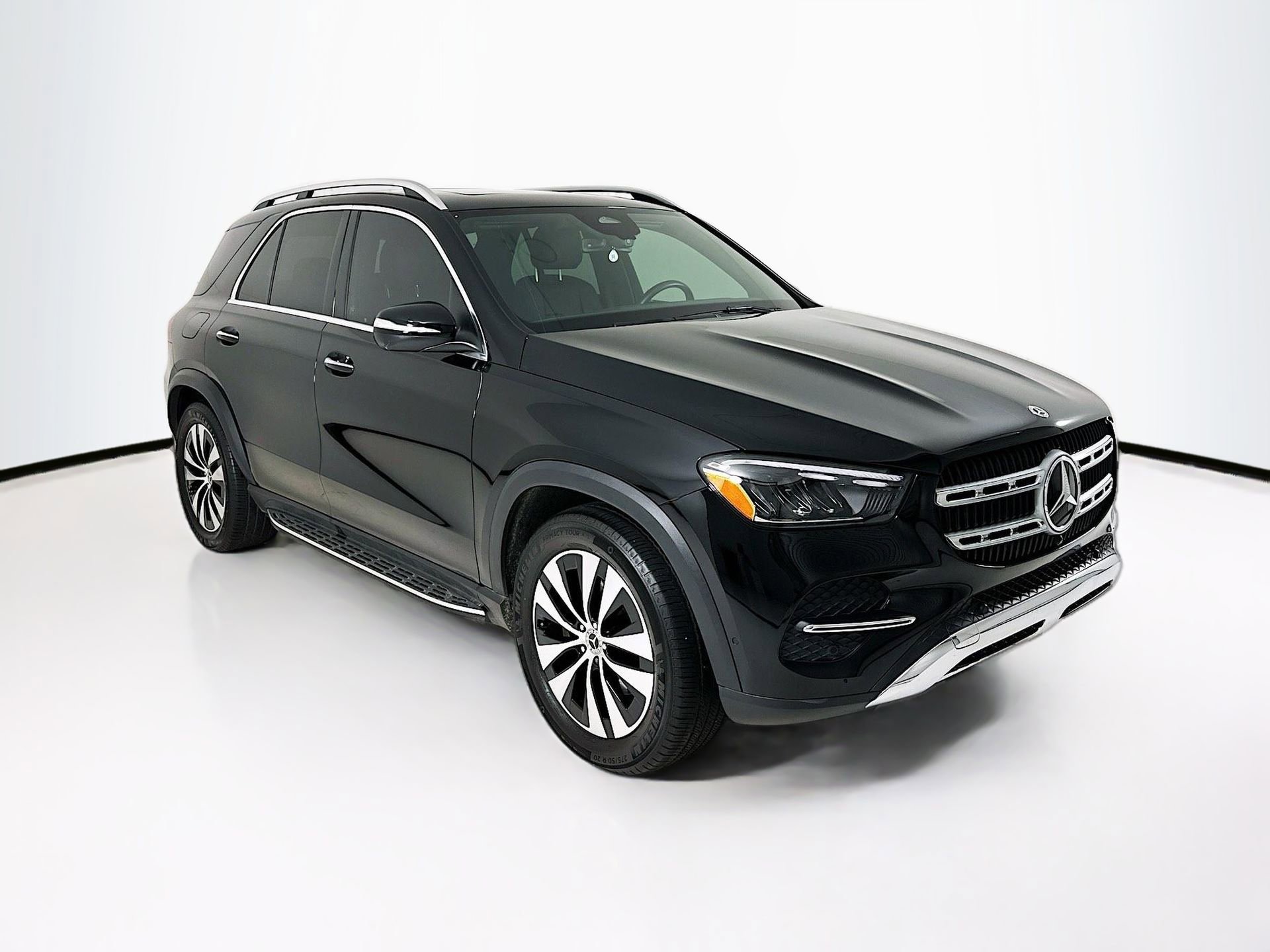 Used 2025 Mercedes-Benz GLE 350 4MATIC image 1