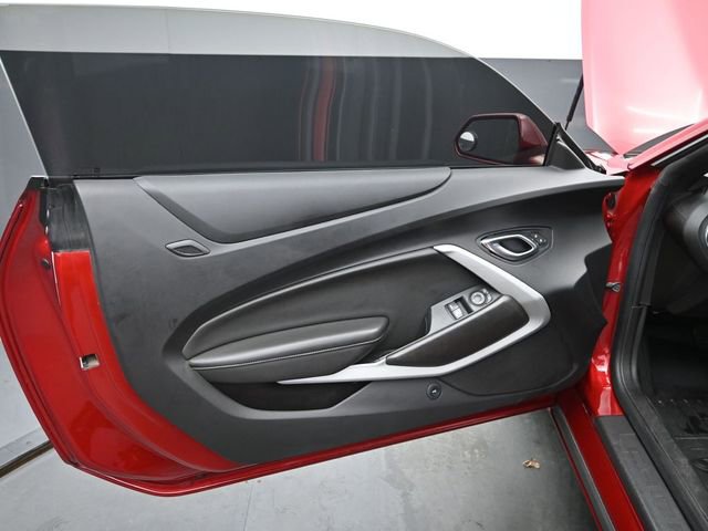 Used 2021 Chevrolet Camaro LT RWD image 12