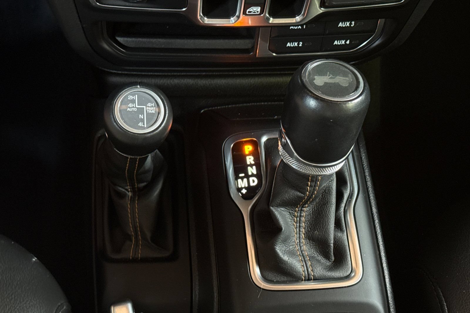 Used 2023 Jeep Wrangler Unlimited Sahara AWD/4WD image 22