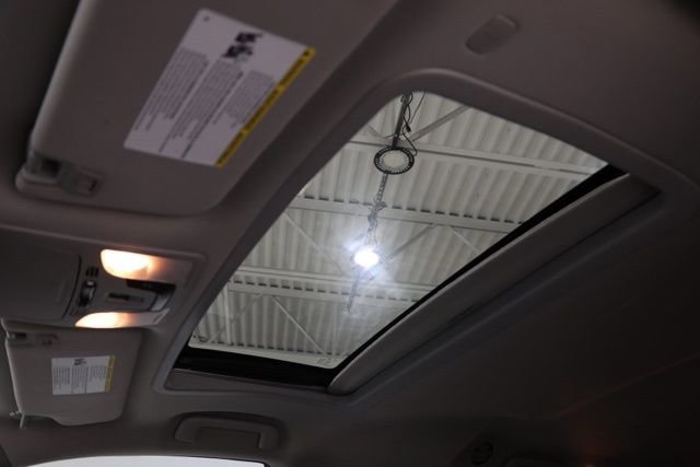 Used 2019 Toyota Sienna XLE FWD image 31